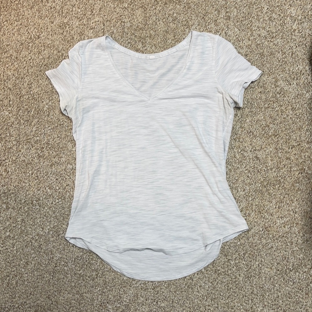 Lululemon tee